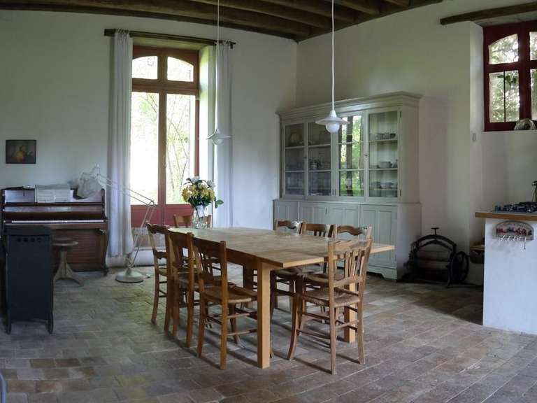 Propriété Le Dorat - 12 chambres - 600m²