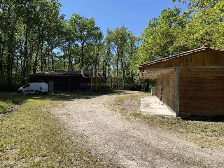 Maison Le Fleix - 7 chambres - 340m²