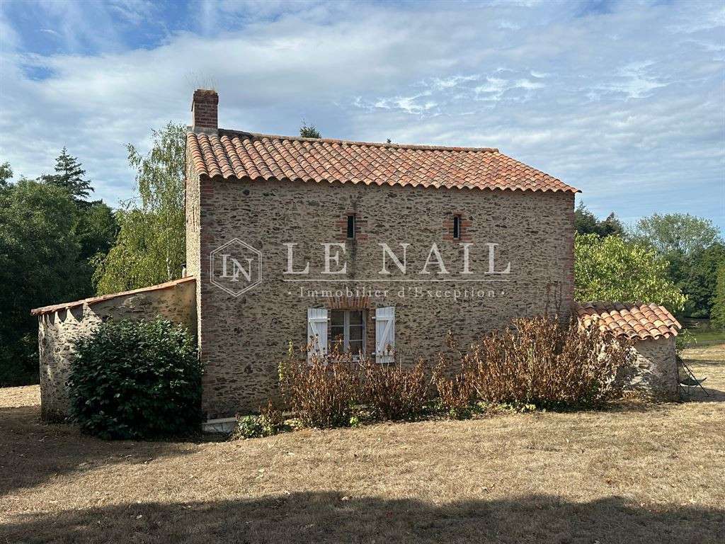 Maison Le Girouard