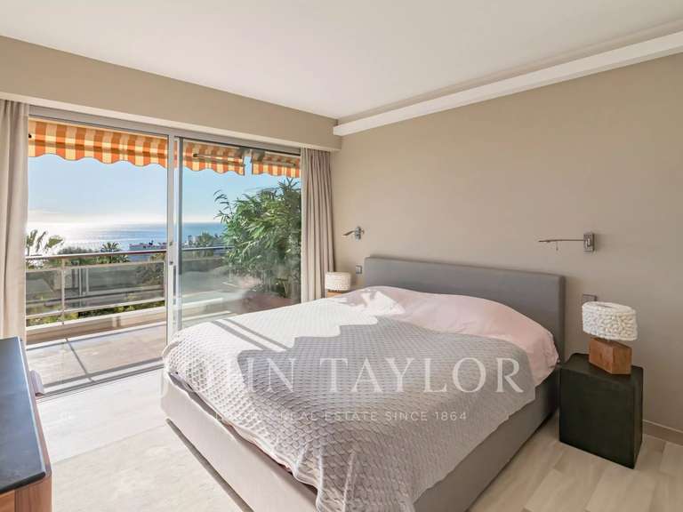 Appartement Le golfe-juan - 3 chambres - 150m²