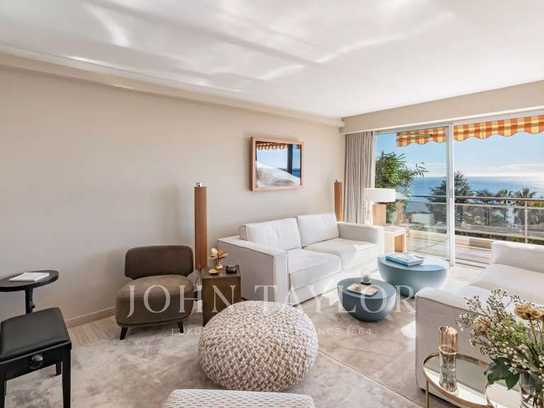 Appartement Le golfe-juan - 3 chambres - 150m²