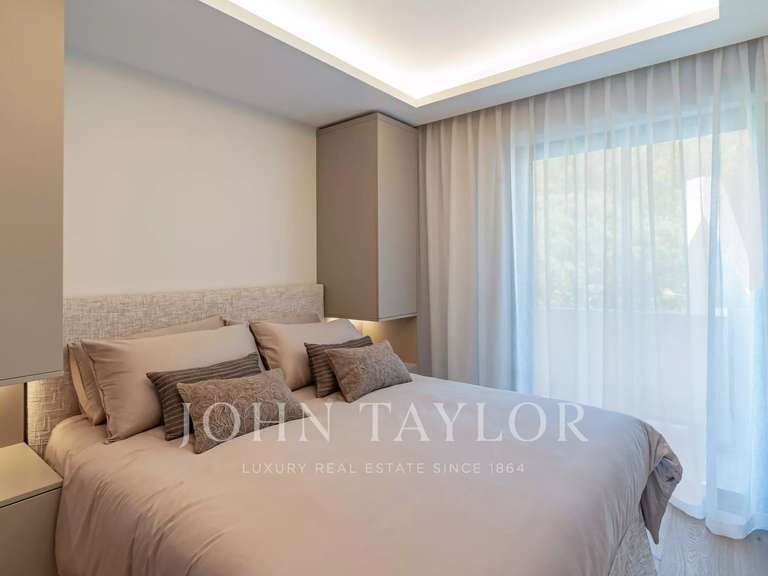 Appartement avec Vue sur mer Le golfe-juan - 4 chambres - 151m²