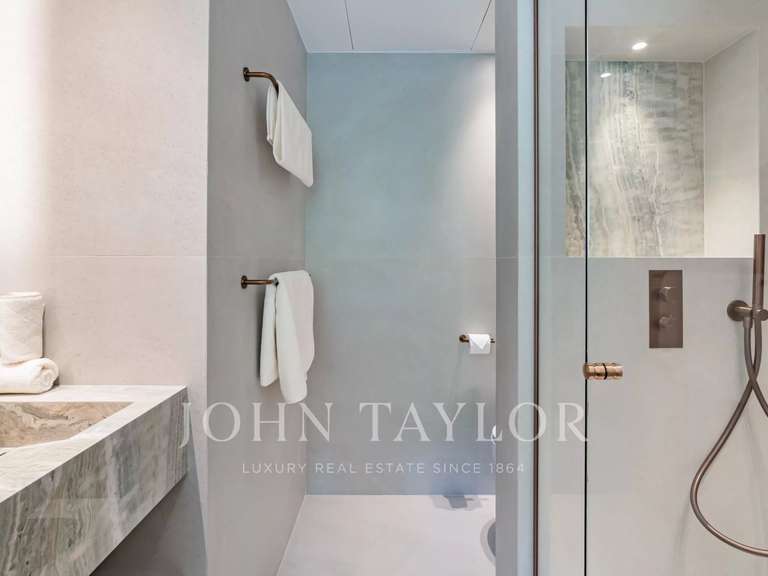 Appartement avec Vue sur mer Le golfe-juan - 4 chambres - 151m²