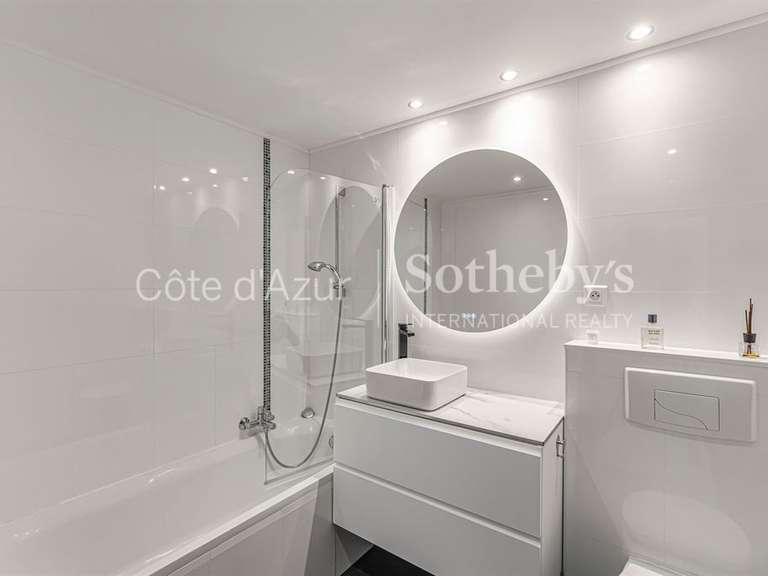 Appartement avec Vue sur mer Le golfe-juan - 2 chambres - 75m²