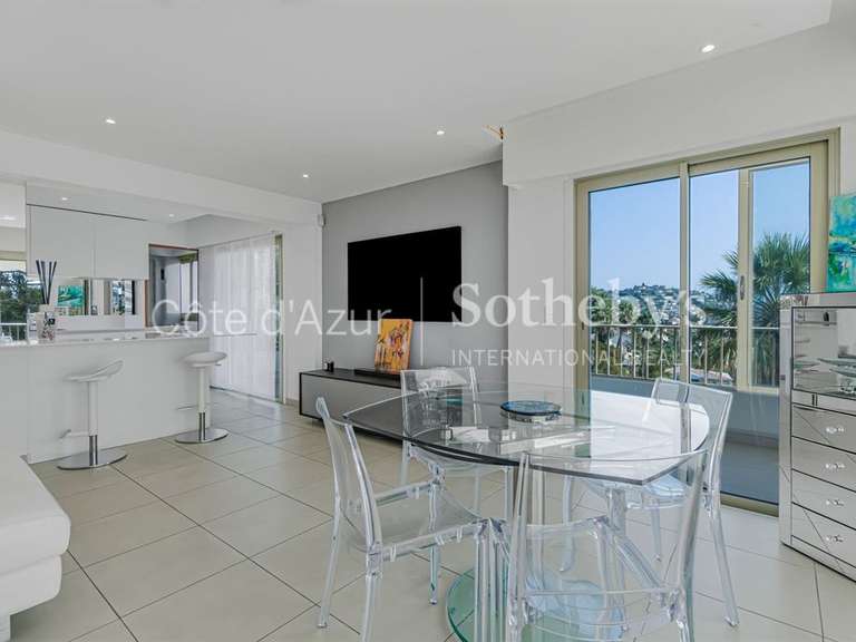 Appartement avec Vue sur mer Le golfe-juan - 2 chambres - 75m²