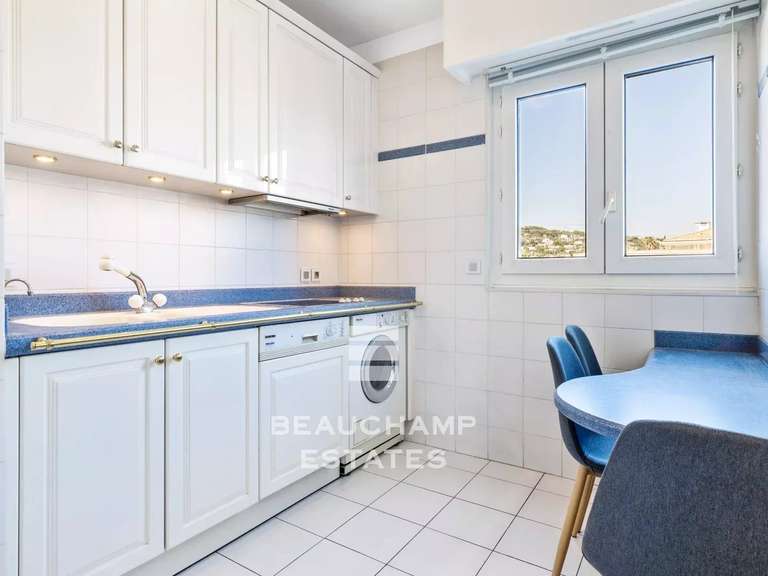Appartement avec Vue sur mer Le golfe-juan - 1 chambre - 49m²