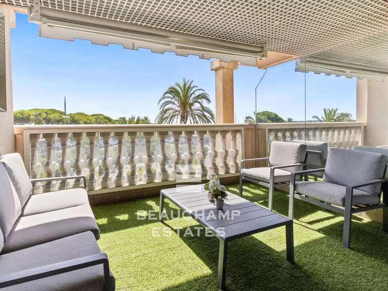 Appartement avec Vue sur mer Le golfe-juan - 1 chambre - 49m²
