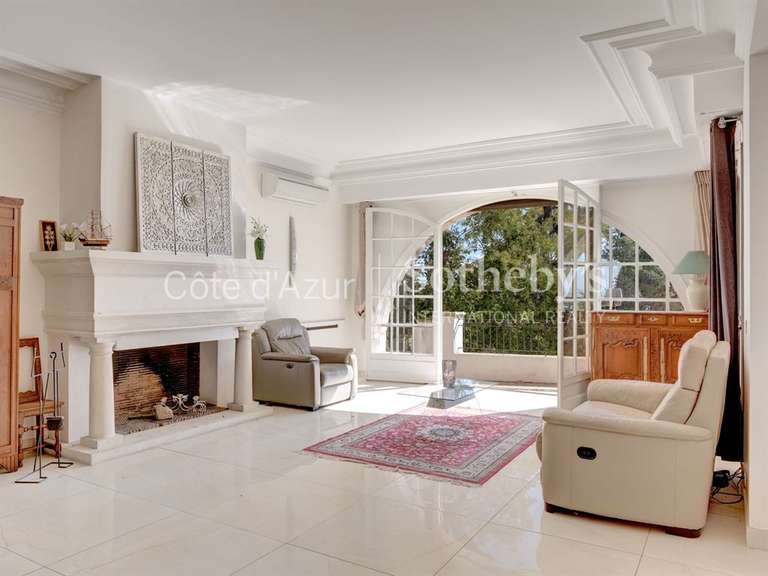 Maison avec Vue sur mer Le golfe-juan - 5 chambres - 411m²