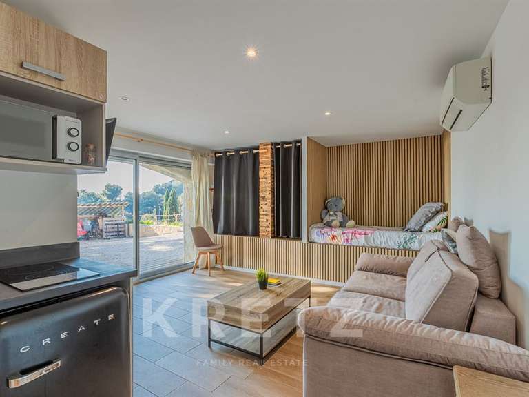 Maison avec Vue sur mer Le golfe-juan - 5 chambres - 250m²