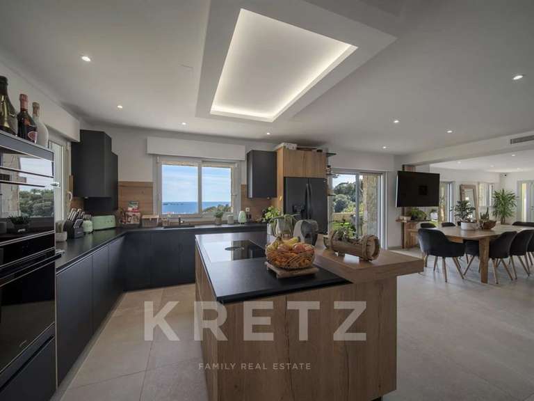 Maison avec Vue sur mer Le golfe-juan - 5 chambres - 250m²