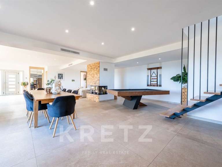 Maison avec Vue sur mer Le golfe-juan - 5 chambres - 250m²