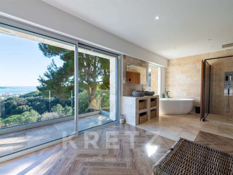 Maison avec Vue sur mer Le golfe-juan - 5 chambres - 250m²