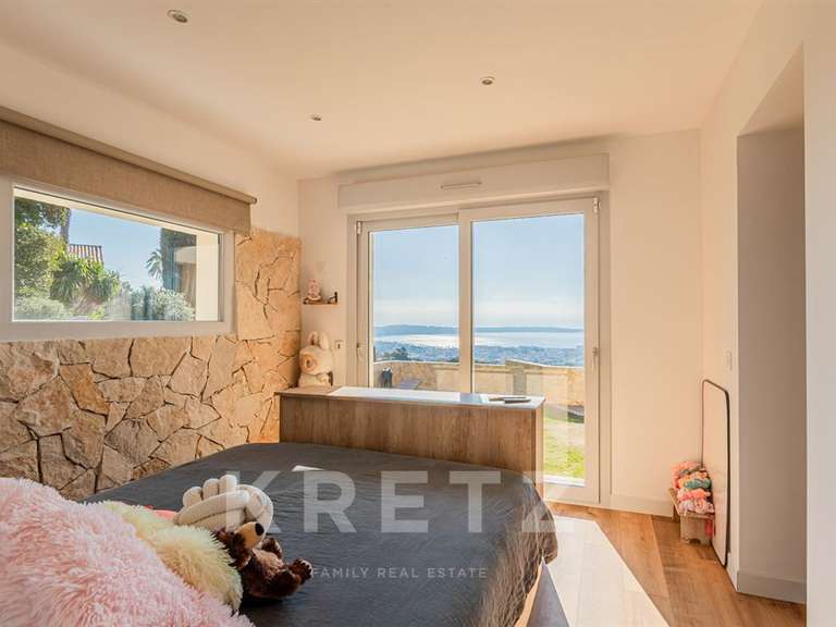 Maison avec Vue sur mer Le golfe-juan - 5 chambres - 250m²