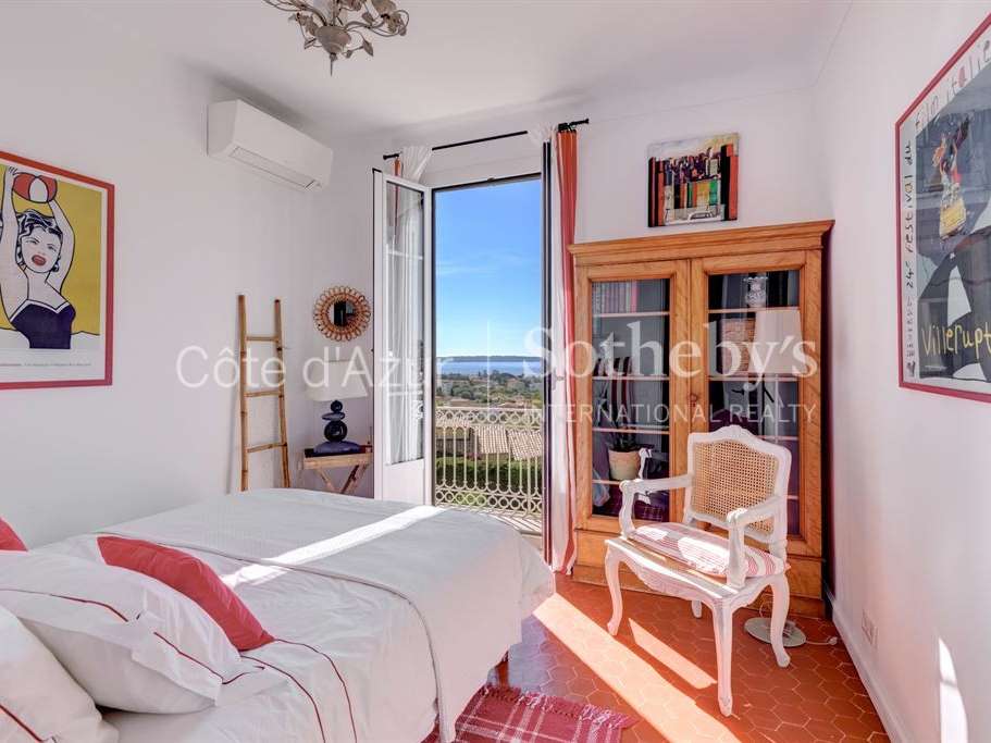 House le golfe-juan