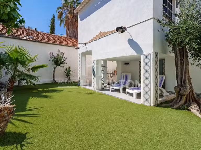 House le golfe-juan - 3 bedrooms - 118m²