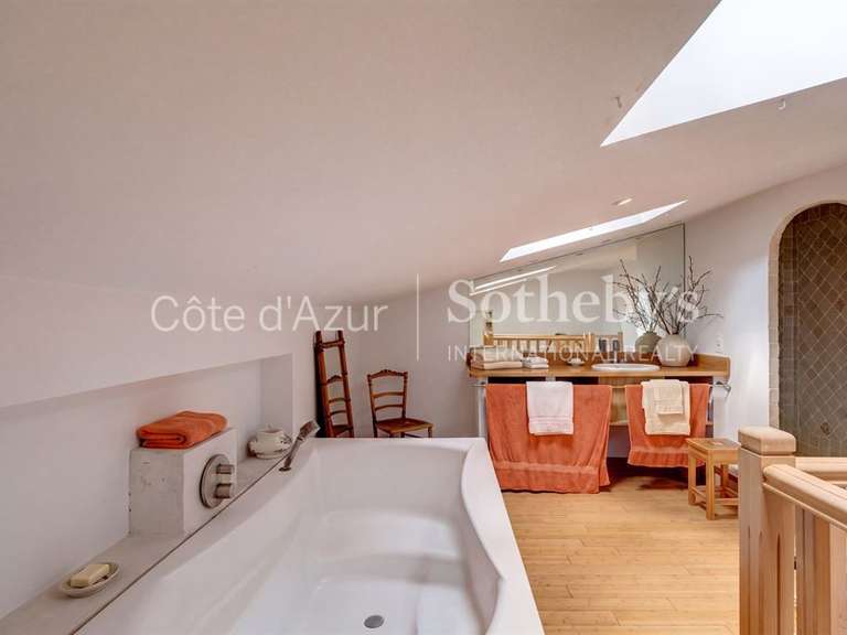 Maison avec Vue sur mer Le golfe-juan - 6 chambres - 268m²