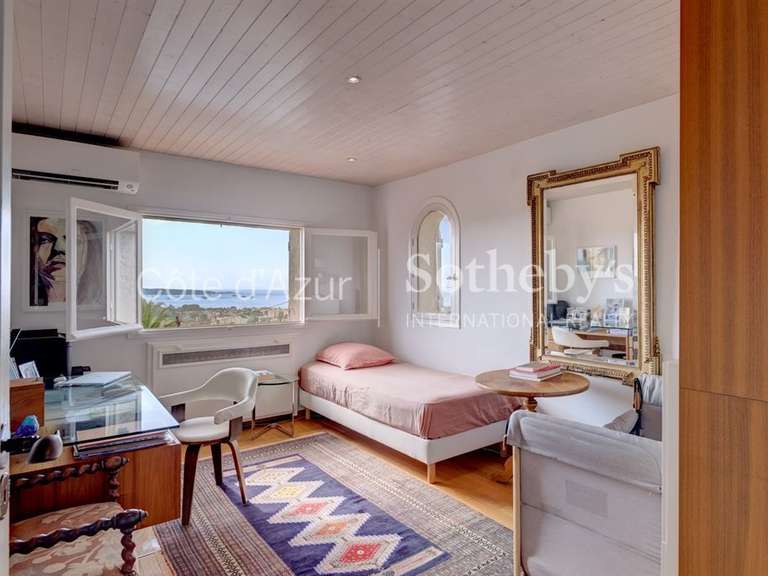 Maison avec Vue sur mer Le golfe-juan - 6 chambres - 268m²
