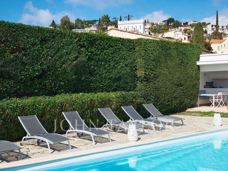 Propriété avec Vue sur mer Le golfe-juan - 4 chambres - 180m²