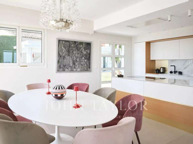 Propriété avec Vue sur mer Le golfe-juan - 4 chambres - 180m²