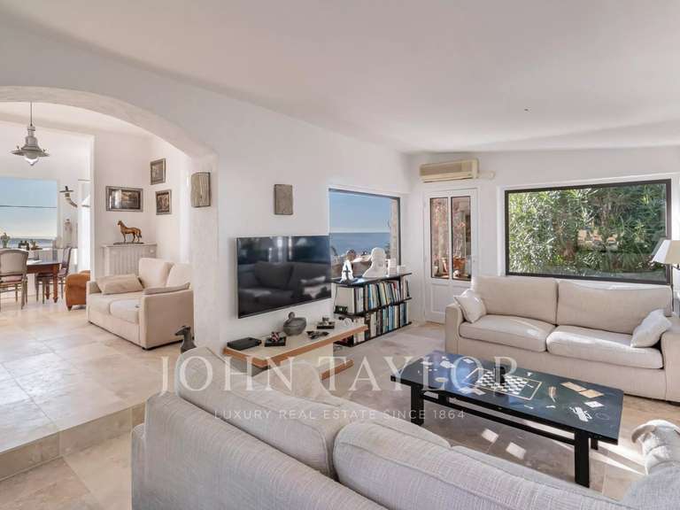 Villa avec Vue sur mer Le golfe-juan - 4 chambres - 177m²
