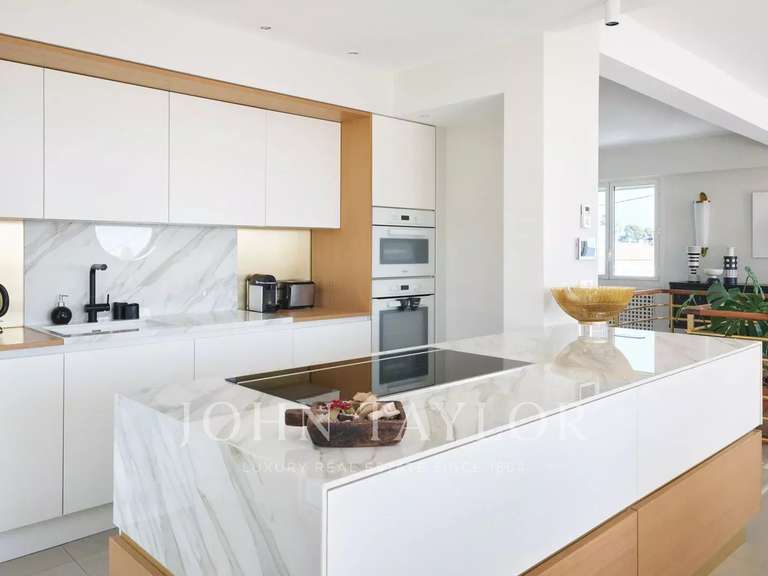 Villa avec Vue sur mer Le golfe-juan - 4 chambres - 174m²