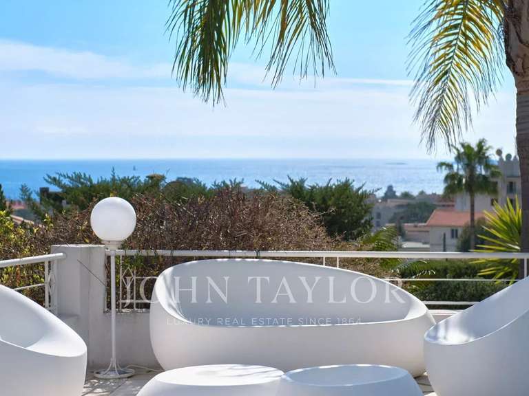 Villa avec Vue sur mer Le golfe-juan - 4 chambres - 174m²