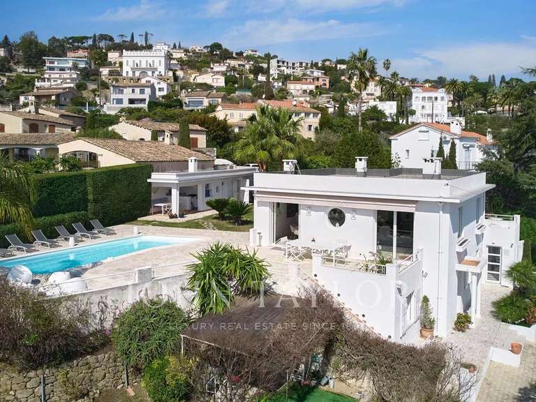 Villa avec Vue sur mer Le golfe-juan - 4 chambres - 174m²