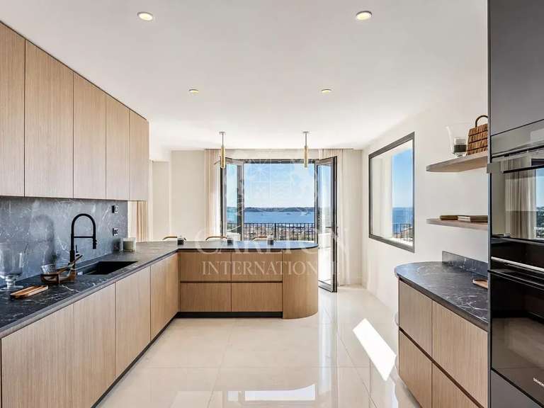 Villa Le golfe-juan - 6 chambres - 652m²