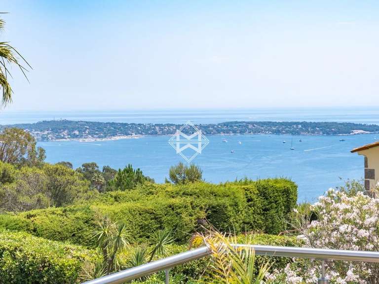 Villa Le golfe-juan - 4 chambres - 200m²