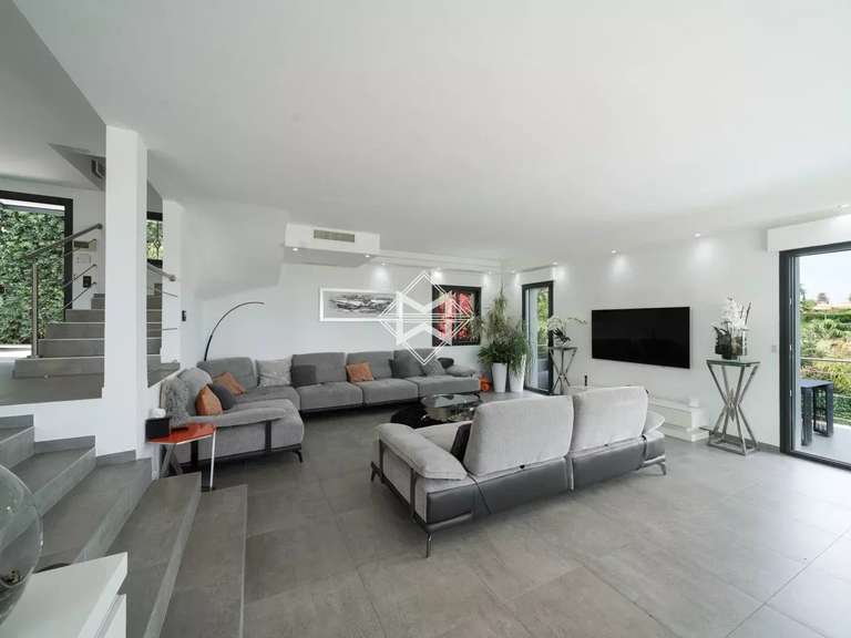 Villa Le golfe-juan - 4 chambres - 200m²