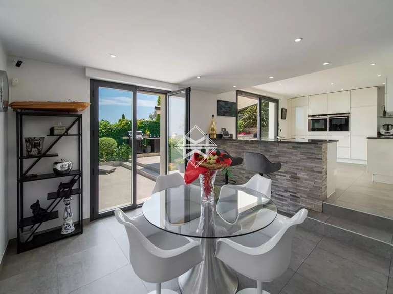 Villa Le golfe-juan - 4 chambres - 200m²