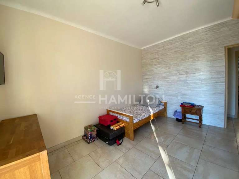 Villa avec Vue sur mer Le golfe-juan - 5 chambres - 140m²
