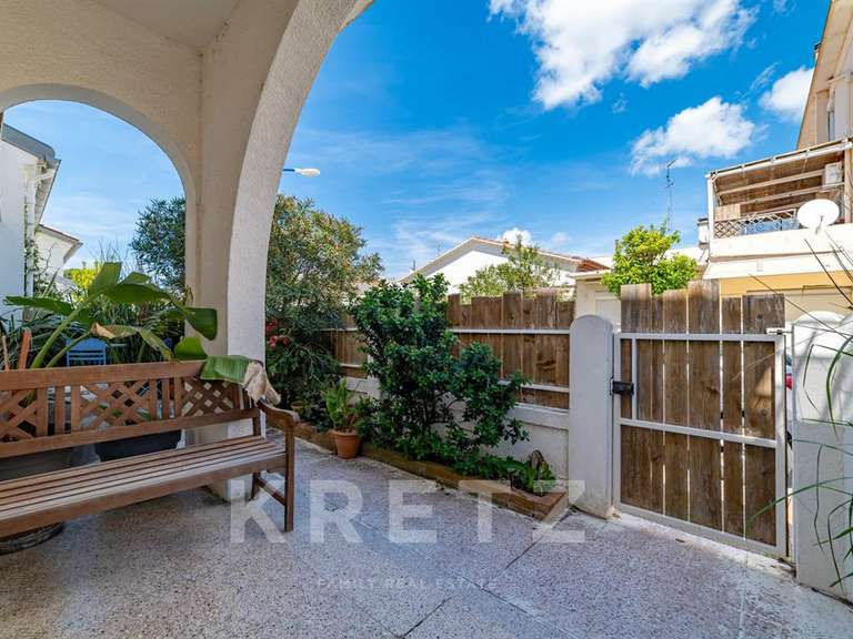 Maison Le Grau-du-Roi - 5 chambres - 190m²