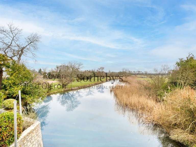 Maison Le Gua - 10 chambres - 693m²