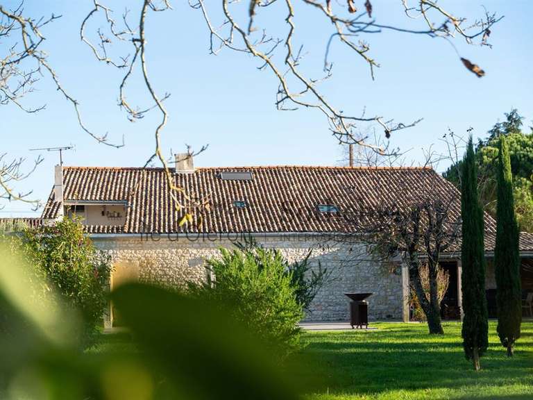 Maison Le Gua - 7 chambres - 300m²