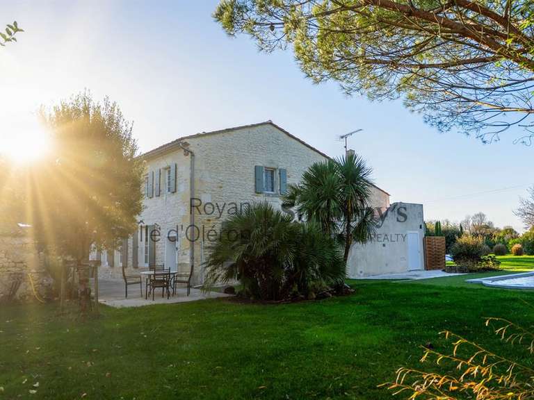 Maison Le Gua - 7 chambres - 300m²