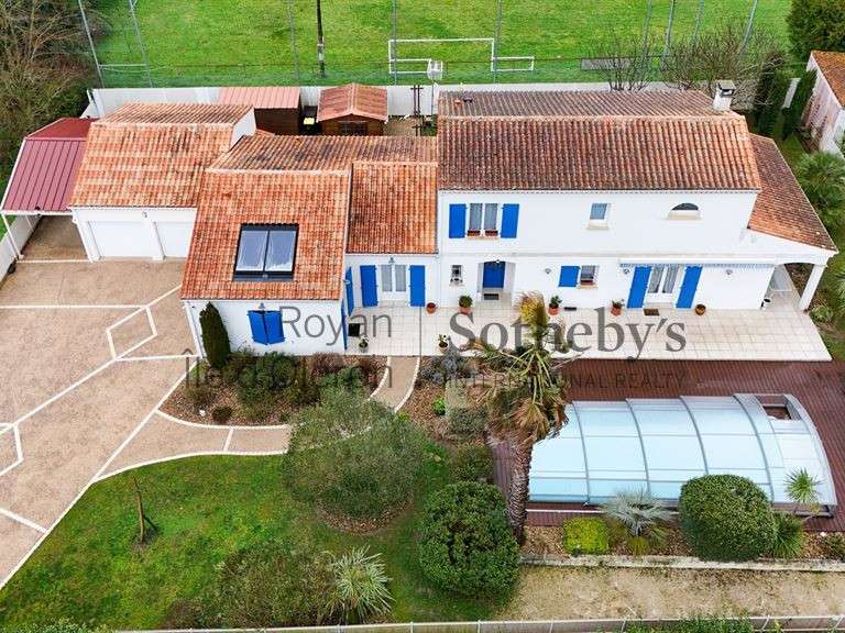 House Le Gua - 5 bedrooms - 230m²