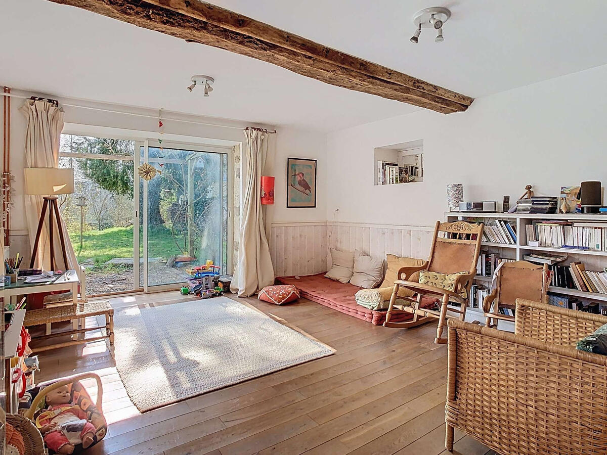 Property Le Hom
