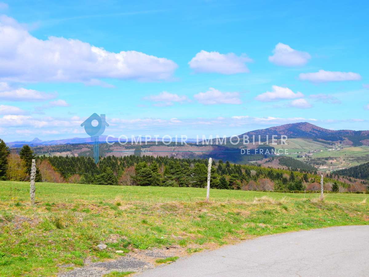 Maison Le Lac-d'Issarlès