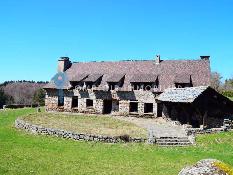 Maison Le Lac-d'Issarlès - 6 chambres - 276m²