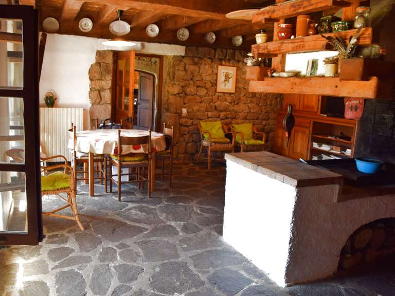 Propriété Le Lac-d'Issarlès - 6 chambres - 600m²