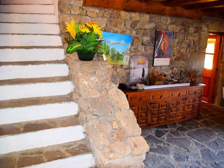 Propriété Le Lac-d'Issarlès - 6 chambres - 600m²