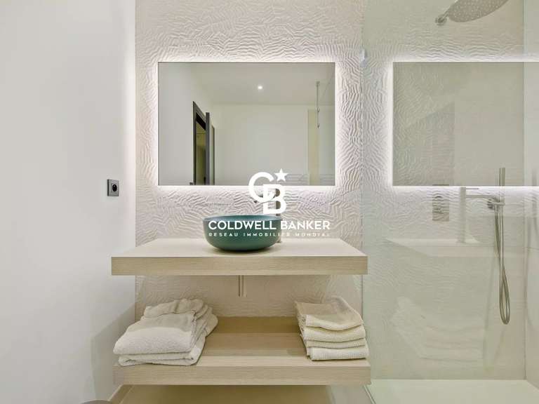 Apartment with Sea view Le Lavandou - 4 bedrooms - 184m²