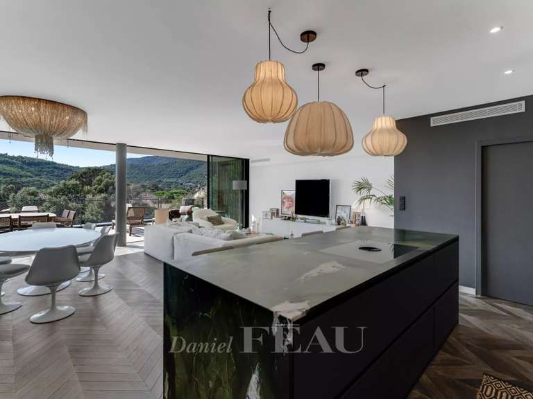 Appartement avec Vue sur mer Le Lavandou - 4 chambres - 191m²