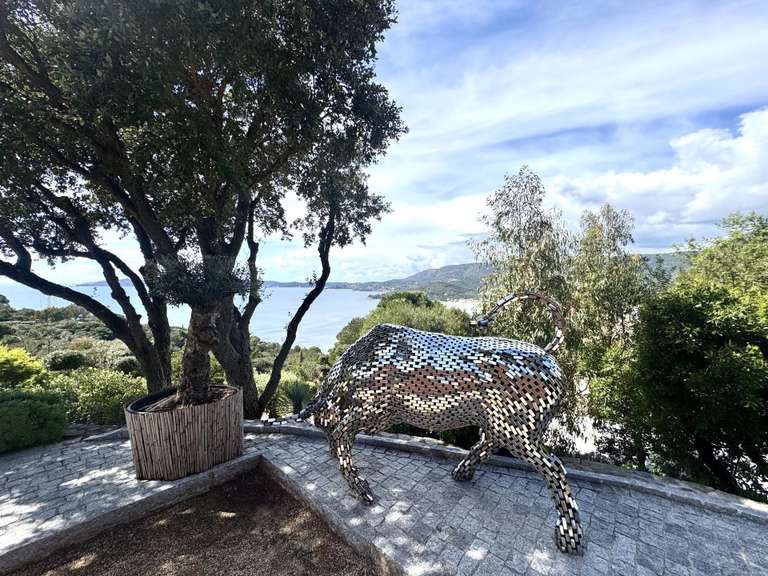 House with Sea view Le Lavandou - 7 bedrooms - 210m²