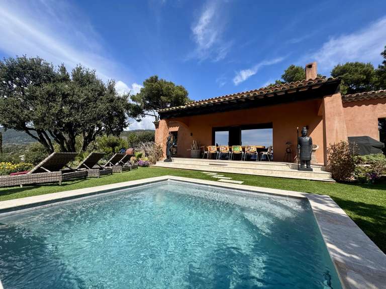 House with Sea view Le Lavandou - 7 bedrooms - 210m²