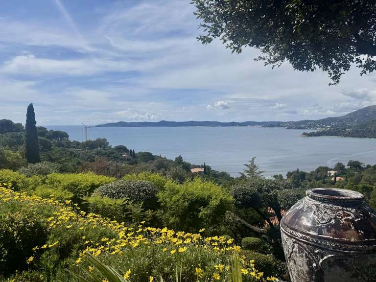 House with Sea view Le Lavandou - 7 bedrooms - 210m²