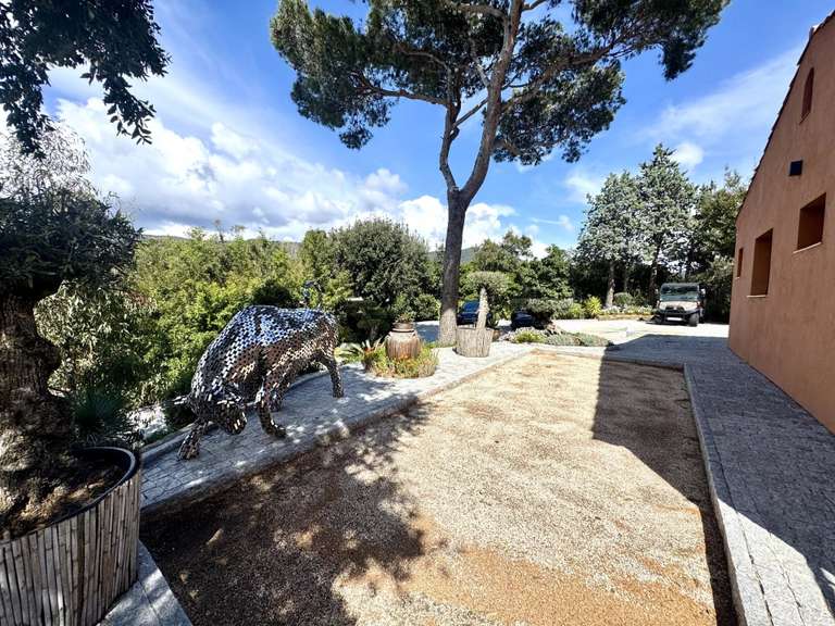 House with Sea view Le Lavandou - 7 bedrooms - 210m²