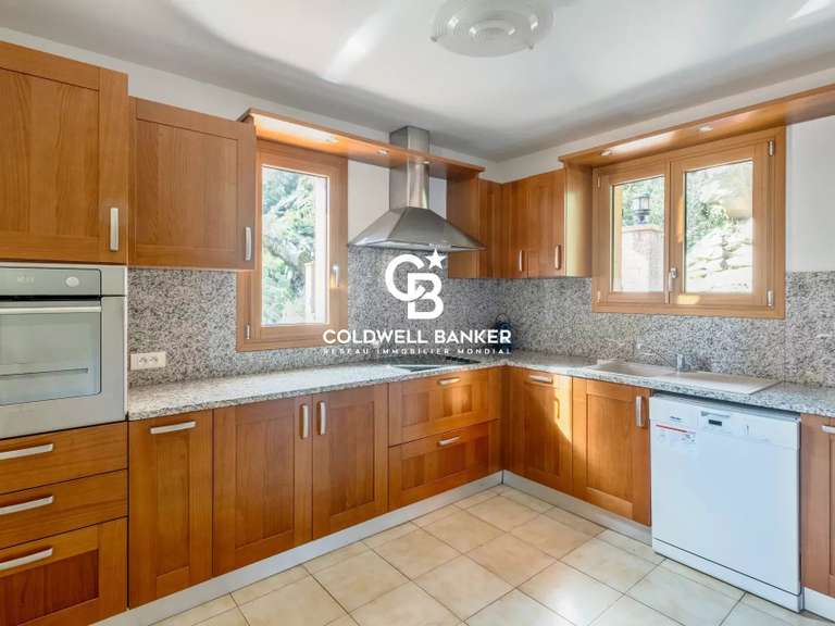 Maison avec Vue sur mer Le Lavandou - 6 chambres - 246m²