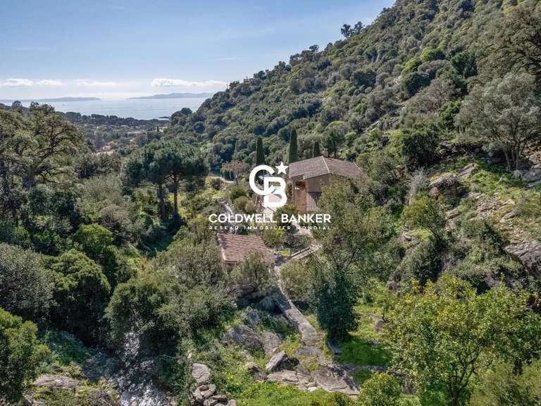 Maison avec Vue sur mer Le Lavandou - 6 chambres - 246m²